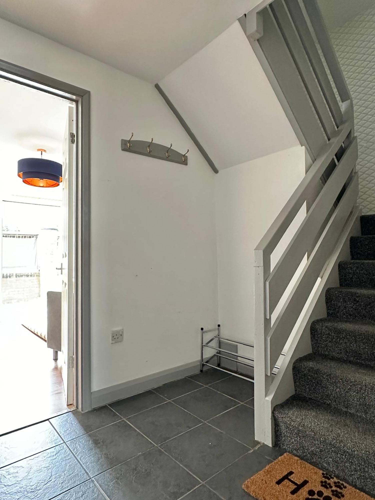 6 Guests House Old Trafford,Media City,City Centre, Free Parking Manchester Bagian luar foto